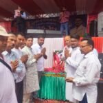 Crowd flocks to the birth anniversary event of the former MLA and his wife; folk singers deliver a magnificent performance.