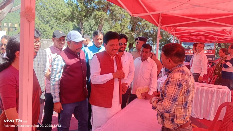 422 beneficiaries received benefits from various schemes at a camp organized in Tadikhet under the 'Seva Sankalp Abhiyan'.