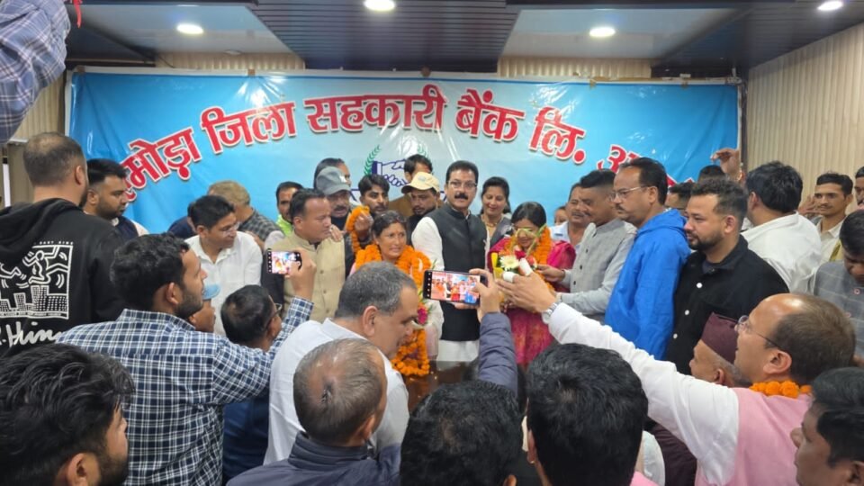 Cooperation Minister Dr. Dhan Singh Rawat congratulated the newly elected office-bearers.