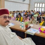 Maharaj resolved public grievances on the spot.