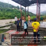 Rain disrupts daily life in Bhikiasain; administration inspects houses situated along the riverbank.