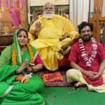 Baba Shri Raj Mahajan received Guru Diksha and was given the new spiritual name ‘Baba Rajeshwaranand Ramanuj Das’.