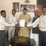 Expressed gratitude to the Maharaj for securing a grant of 40 lakh rupees for the construction of a building for Jayanand Bharti.