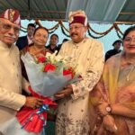 Maharaj paid a courtesy visit to the newly appointed Governor.