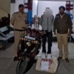 The police seized 96 small bottles of illicit liquor and arrested one person.
